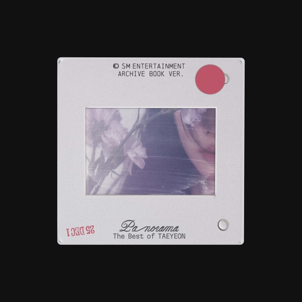 K-pop альбом Taeyeon (Girls` Generation) - Panorama : The Best of TAEYEON ARCHIVE BOOK версія
