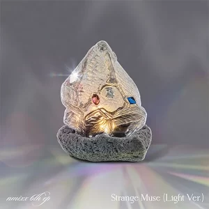main_image K-pop альбом NMIXX - Strange Muse (6й міні альбом) Light версія